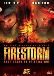 Poster for the movie "Fuego contra fuego"